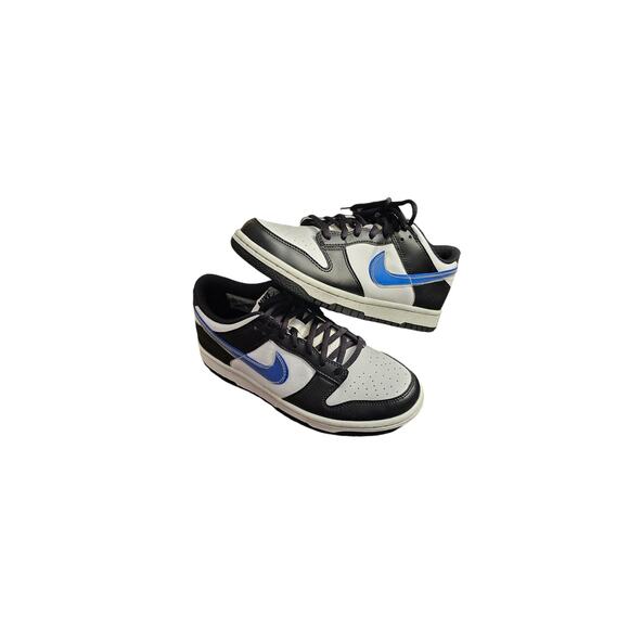 Nike Dunk Low "Cyber Panda "W Sneaker Size 7Pre-Loved in original Box - Picture 8 of 9